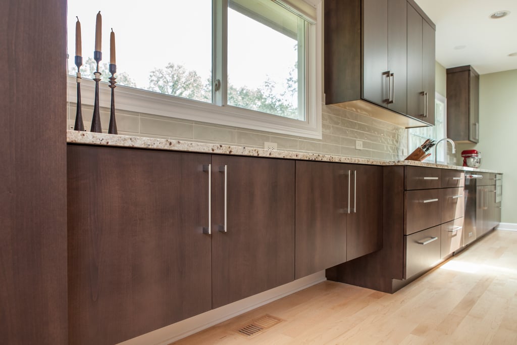 Cabinetry - plenty of kitchen storage
