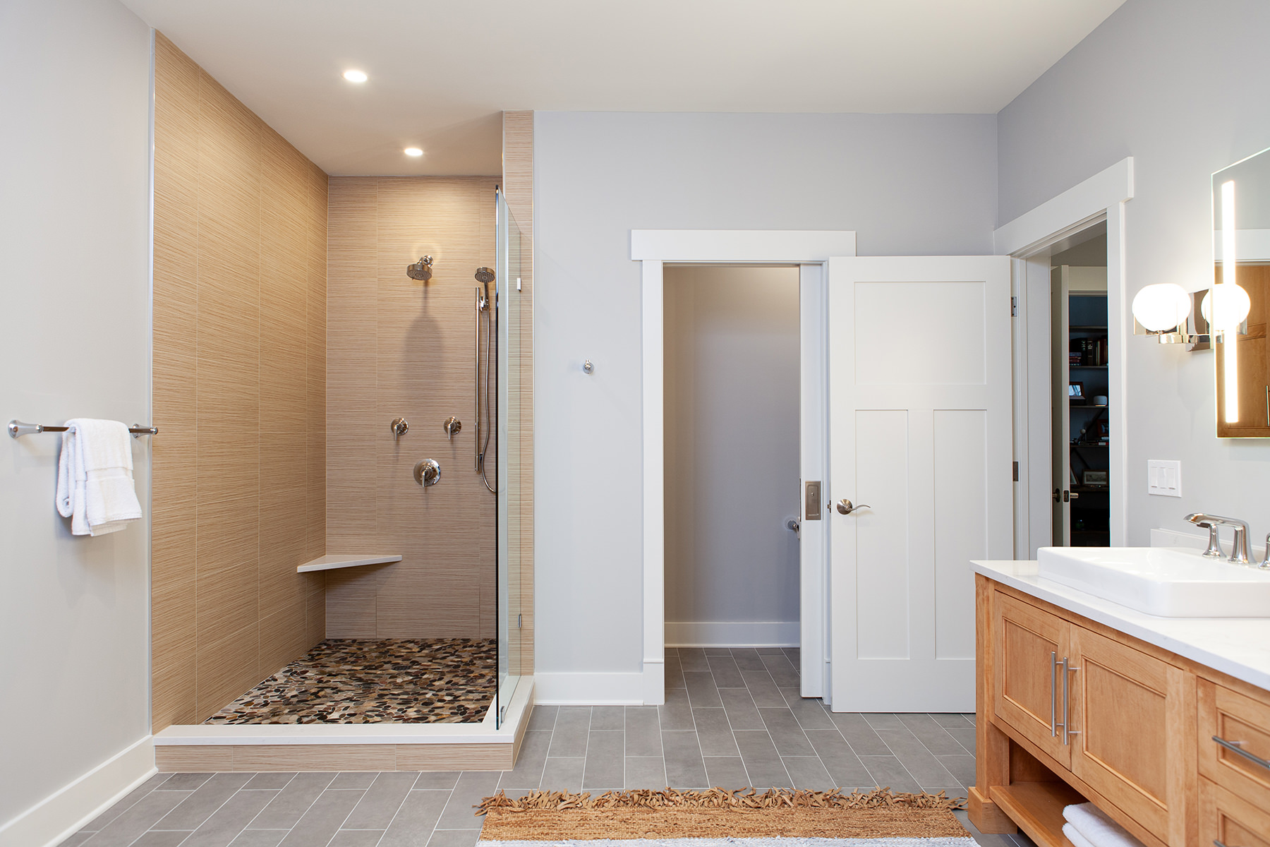 BDS primary bathroom and closet remodel in Libertyville, Illinois