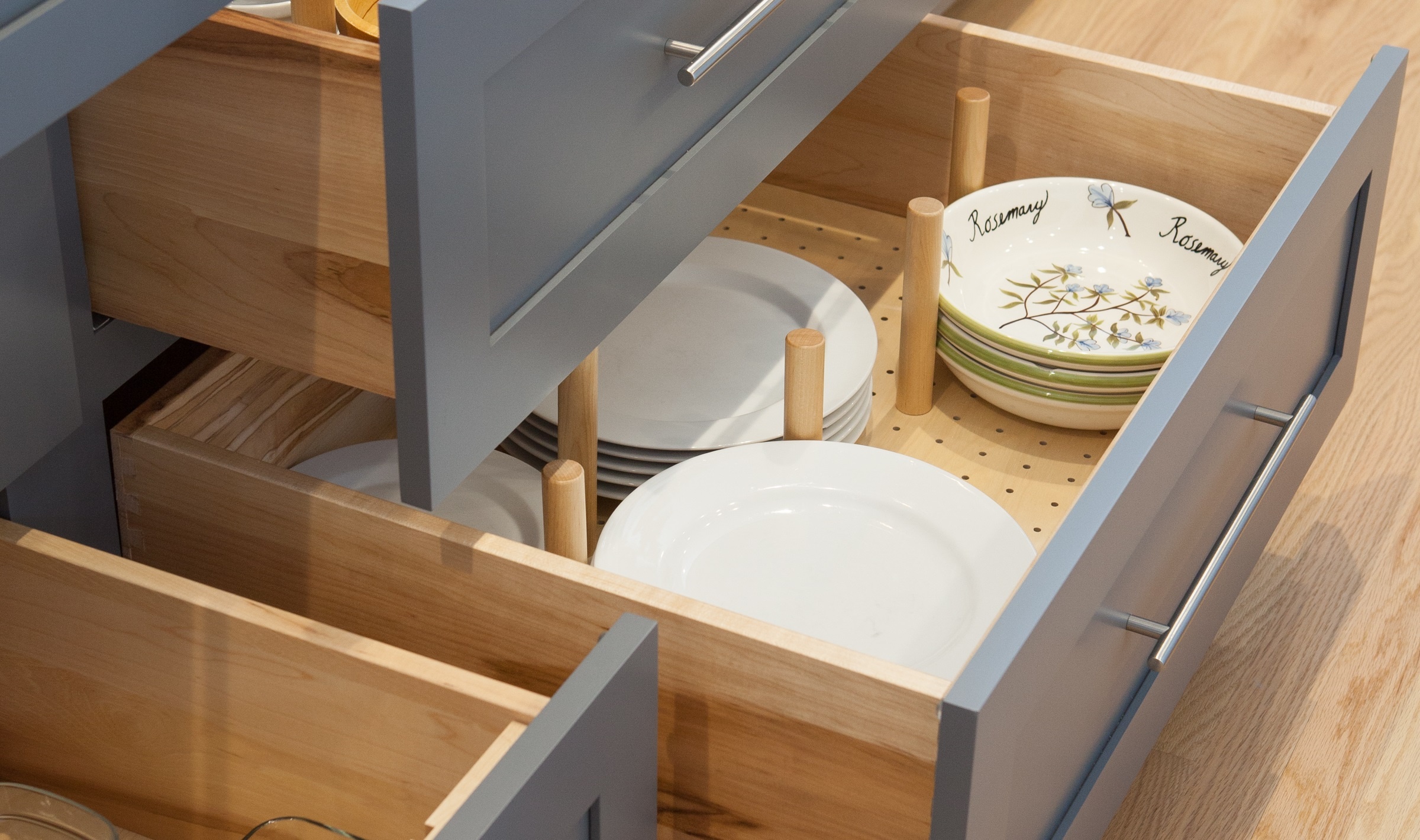 Custom Cabinets: What to Look for When Remodeling Your Kitchen