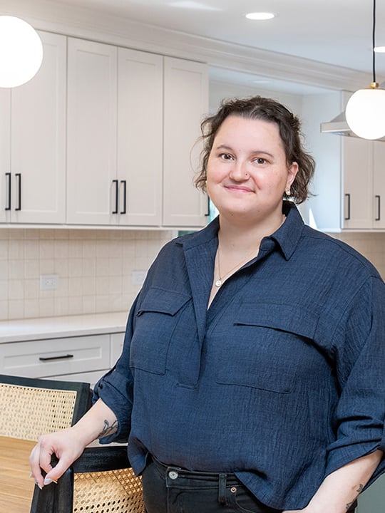 Isabel-Dreyer---Interior-Design-Assistant-Portrait-2-1